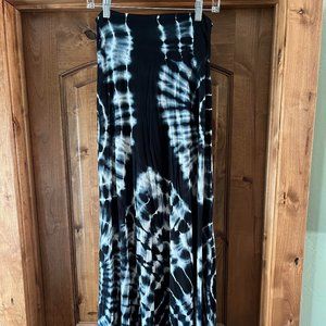 Black Tye Dye Maxi Skirt